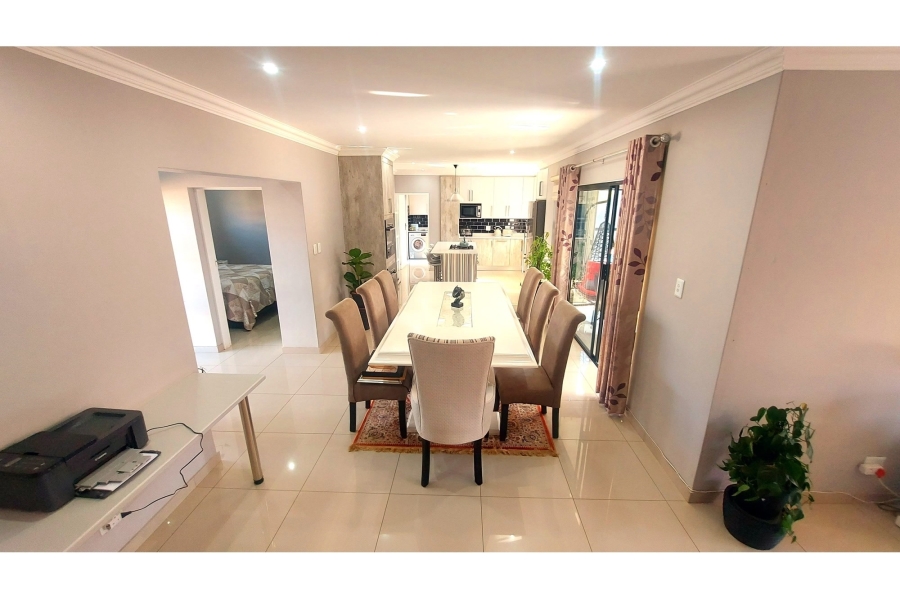 4 Bedroom Property for Sale in Melodie North West
